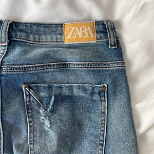 Zara distressed denim jeans